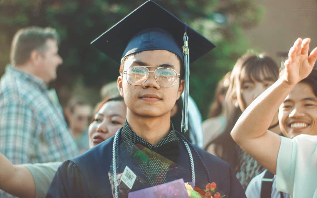 10 Reasons Mandatory Education Can’t Fix Opticianry